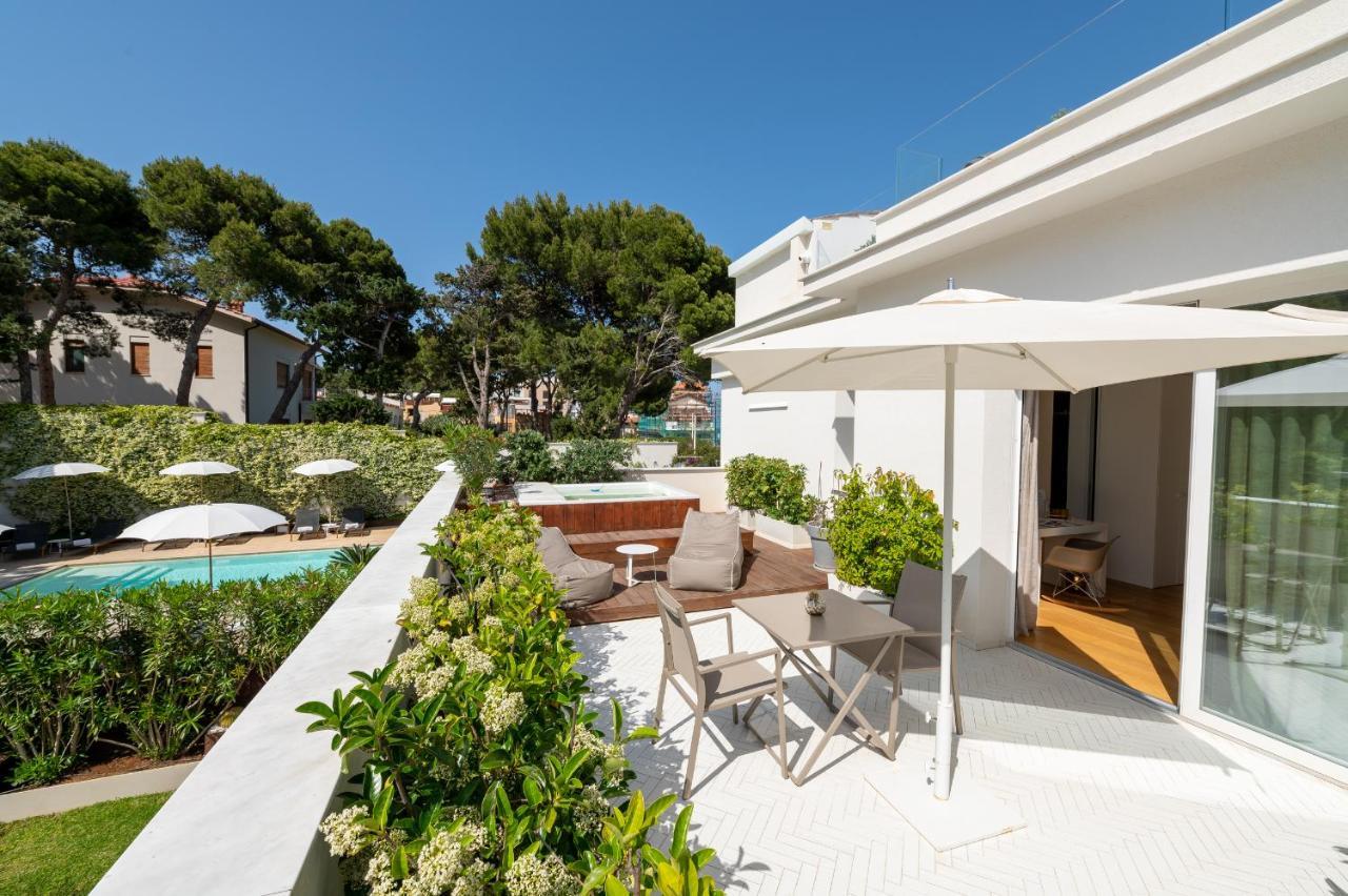 Unico Boutique Hotel D'Arte Mondello Exterior foto